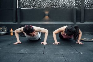 Man doing bodyweight workout during crisis at home